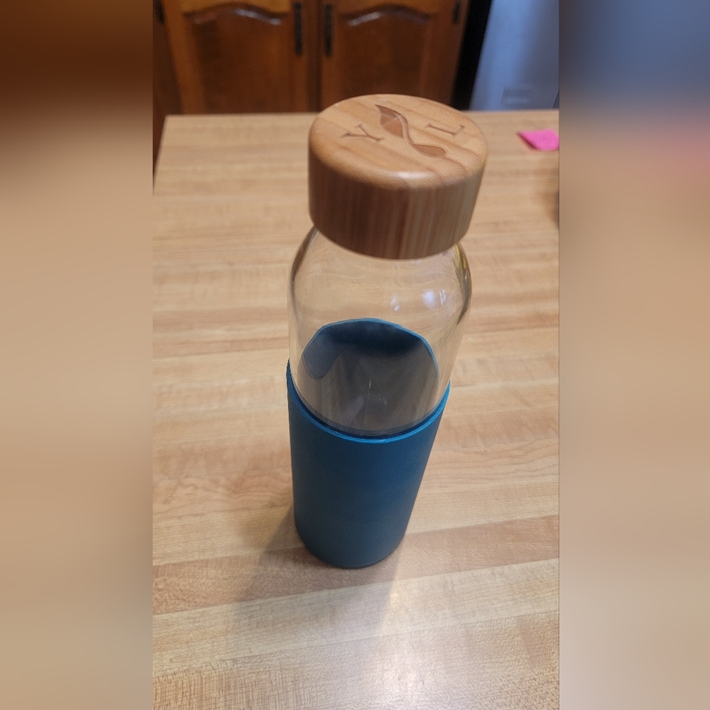 YL Glass Water Bottle